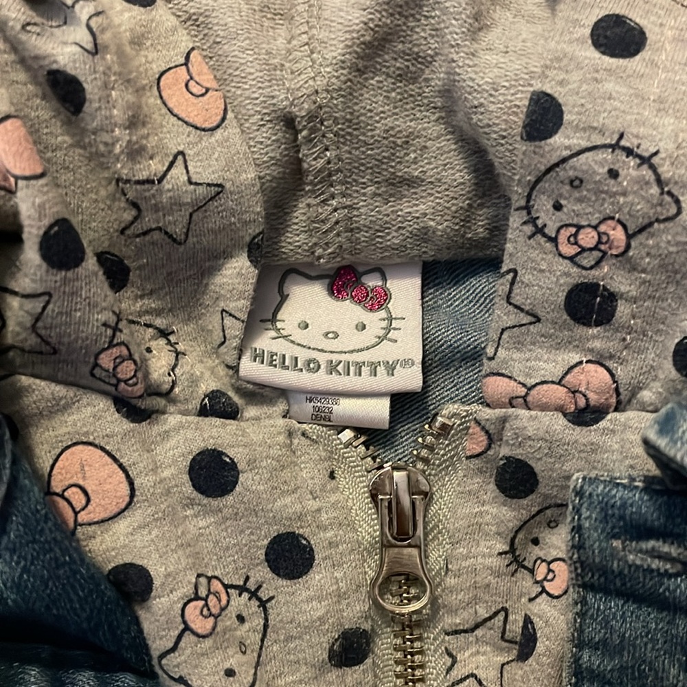 Hello Kitty Jean jacket - Picture 2 of 3